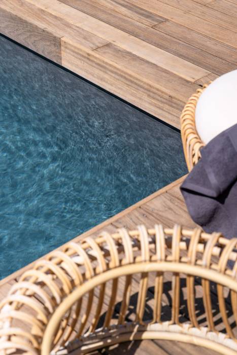 Aquasense | Black Slate