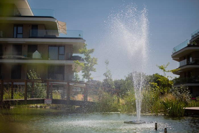 AquaForte úszó szökőkút 